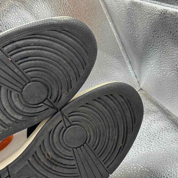 Size 10.5 - Jordan 1 Mid Shattered Backboard White-Starfish Sneaker 554724-058 - Picture 12 of 13